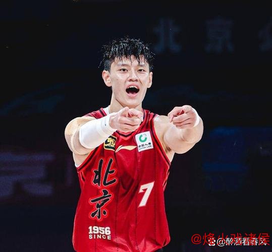 东部二号核心中锋伤势恢复不顺 预计将缺席新赛季开局