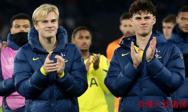 格雷:输掉比赛总是令人失望,但进巴黎3球是相当积极的一点 格雷:输掉比赛总是令人失望,但进巴黎3球是相当积极的一点