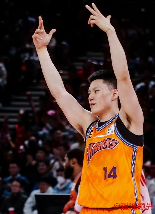 李弘权18+7上海6人上双力克浙江 总比分1-1