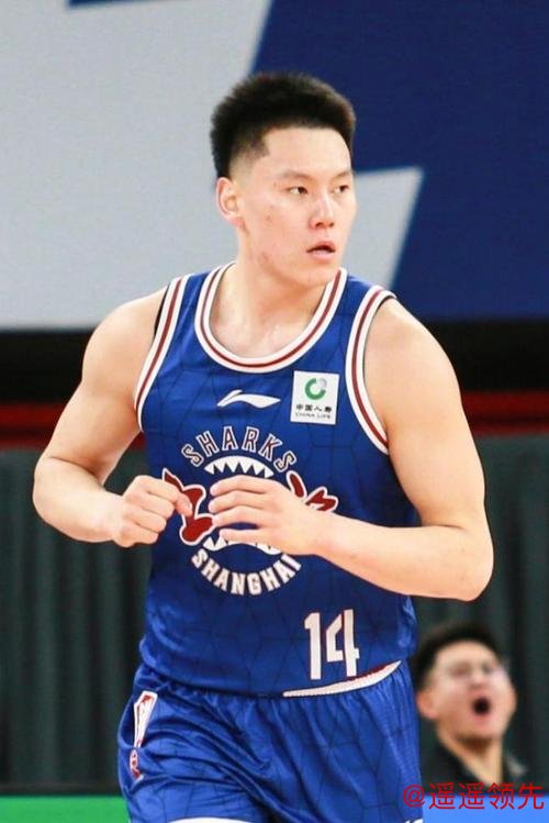 李弘权18+7上海6人上双力克浙江 总比分1-1