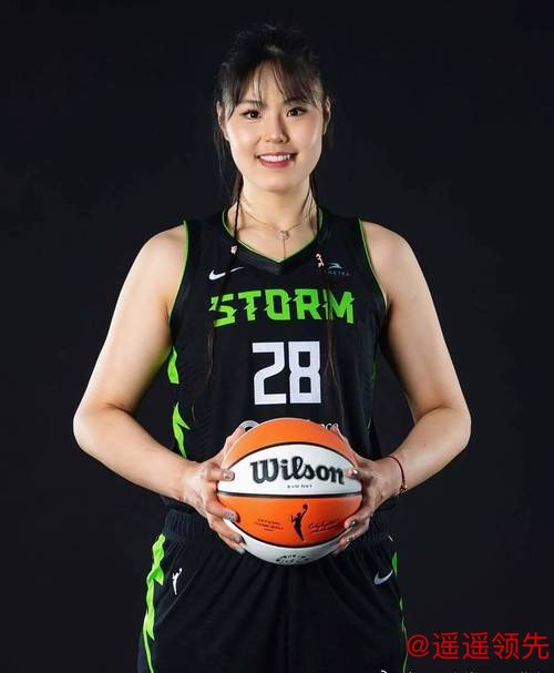 李月汝20分创个人WNBA生涯新高 飞翼1分险胜狂热